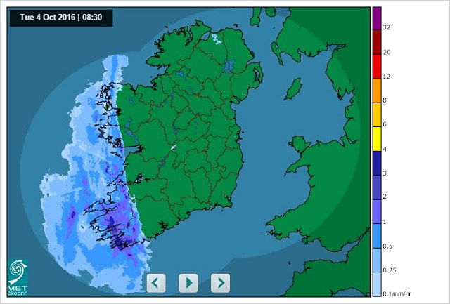 Old MET Éireann rain radar with scrubbling facilty