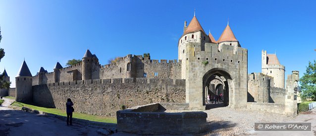 View of the Porte Narbonnaise entrance and the ramparts of the mediæval fortress city of Carcassonne
